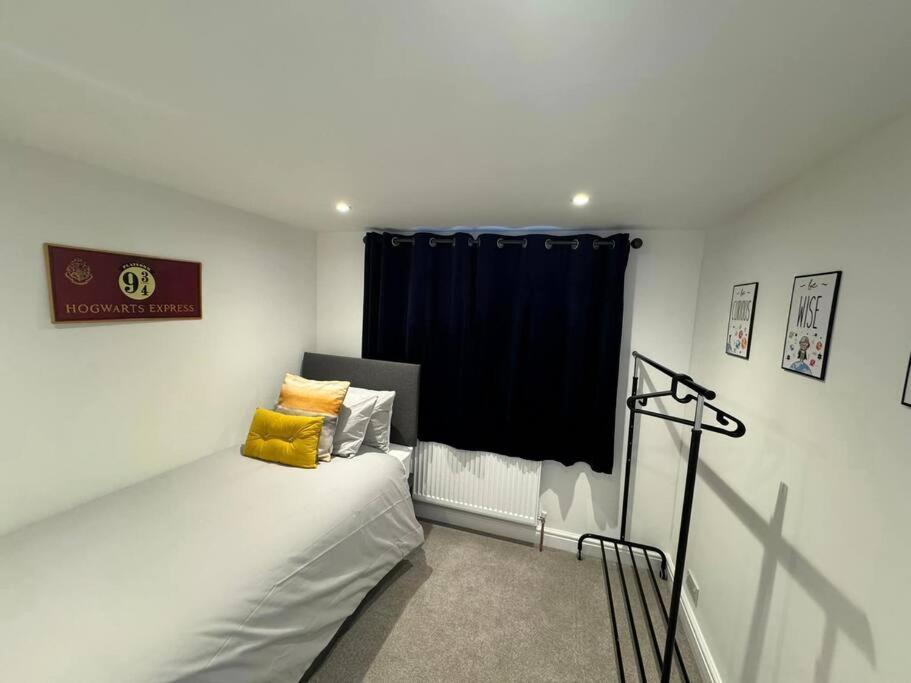 Modern 5 Bed Near Excel -Big Ben Villa London Exteriör bild